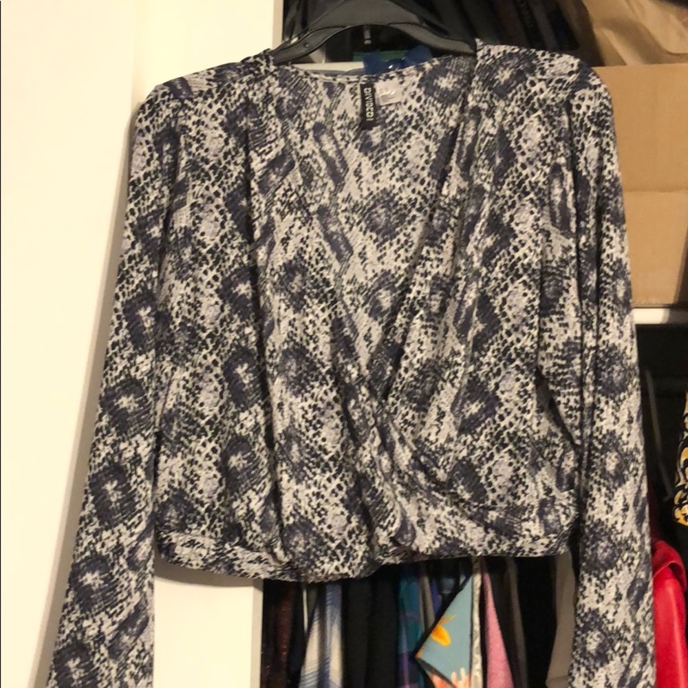 H & M top